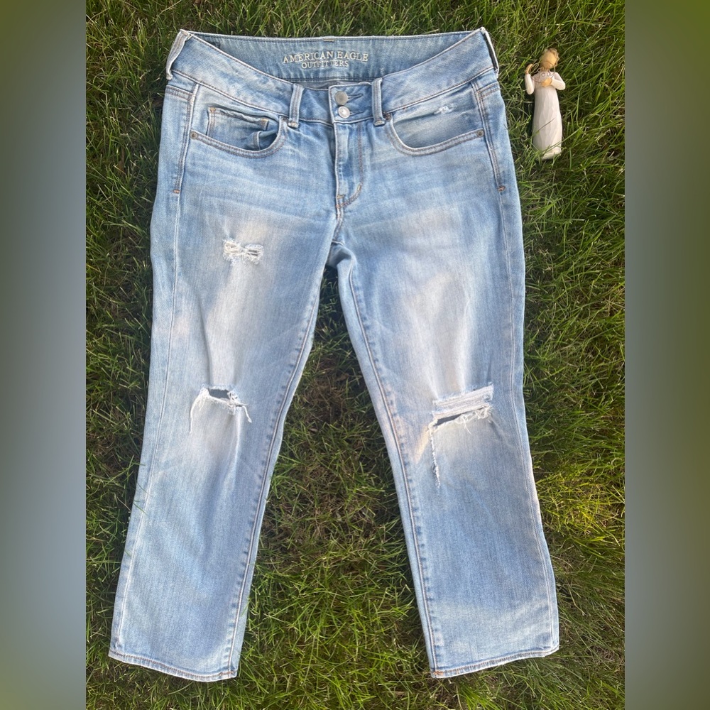 American Eagle Outfitters Artist Crop Stretch Light Wash Denim Jeans Sz 6